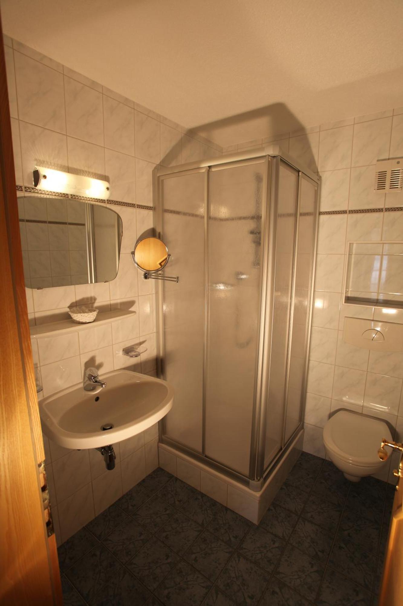 Haus Helga Hotel Капл Екстериор снимка